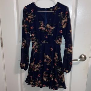 Black floral print Lulu’s dress XS never worn